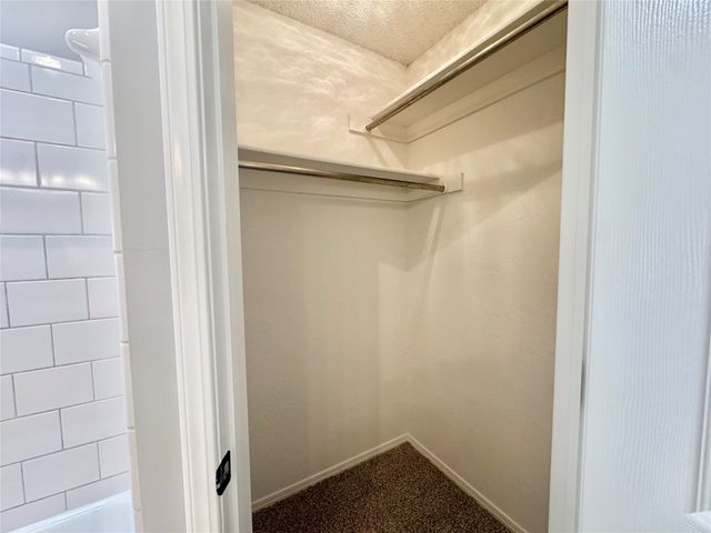 9216 E 97th Place, Tulsa, OK 74133