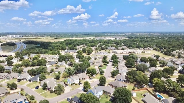9216 E 97th Place, Tulsa, OK 74133