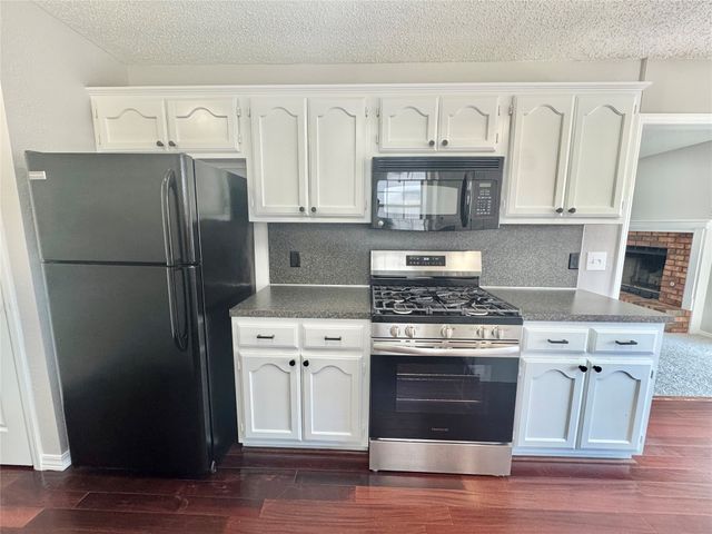 9216 E 97th Place, Tulsa, OK 74133