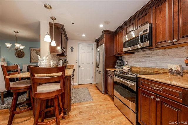 185 W Park Avenue 201, Long Beach, NY 11561