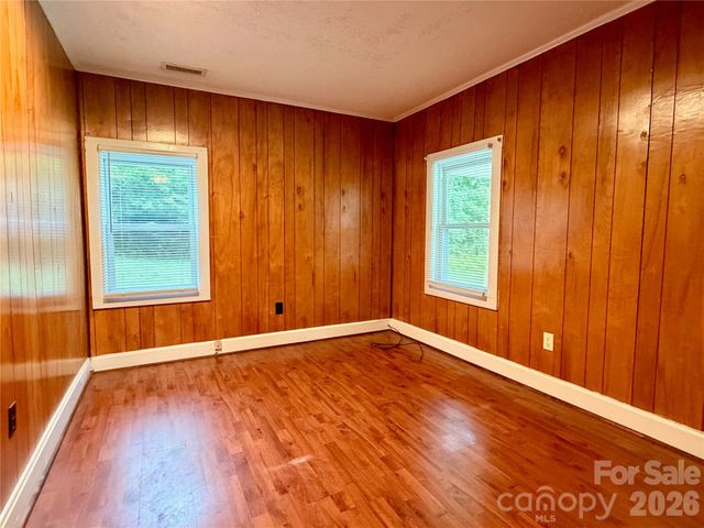 470 & 460 S Moose Road, Mount Pleasant, NC 28124