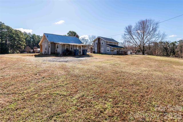 470 & 460 S Moose Road, Mount Pleasant, NC 28124