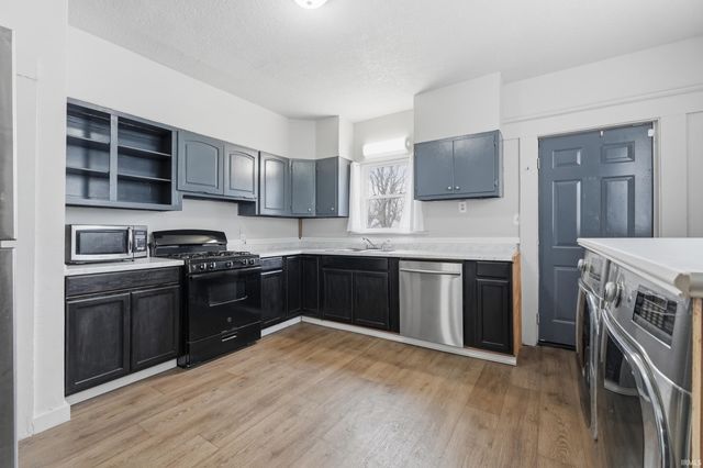 1302 Saint Marys Avenue, Fort Wayne, IN 46808