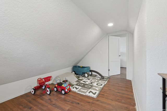 1302 Saint Marys Avenue, Fort Wayne, IN 46808