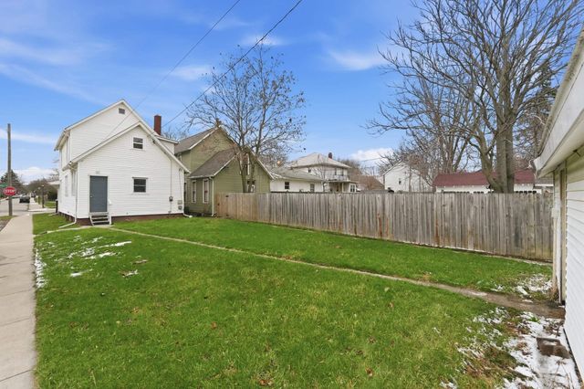 1302 Saint Marys Avenue, Fort Wayne, IN 46808