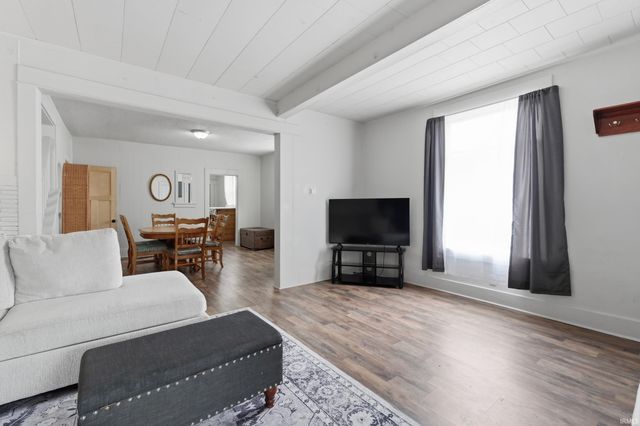 1302 Saint Marys Avenue, Fort Wayne, IN 46808