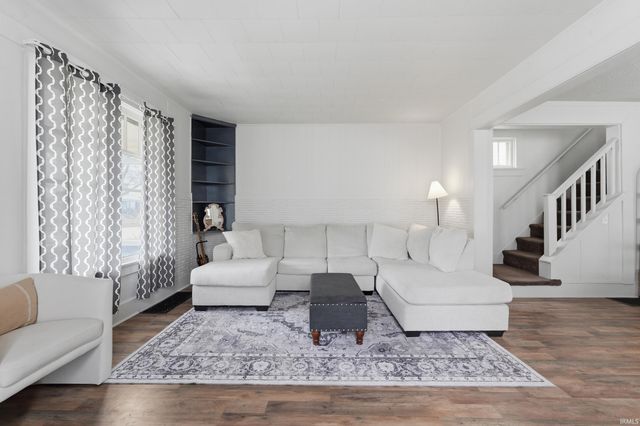 1302 Saint Marys Avenue, Fort Wayne, IN 46808