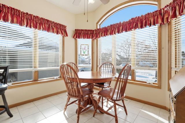 18070 39th Place N, Plymouth, MN 55446