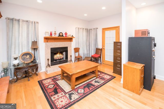 5191 Sr 18 Highway, West Point, GA 31833