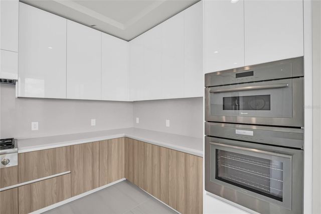 400 CENTRAL AVENUE 4002, St Petersburg, FL 33701