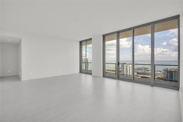 400 CENTRAL AVENUE 4002, St Petersburg, FL 33701