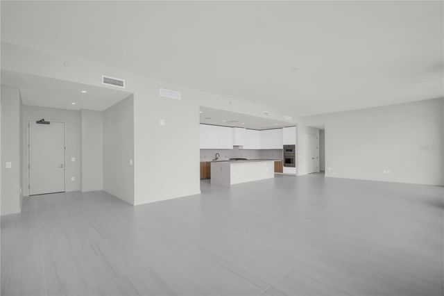 400 CENTRAL AVENUE 4002, St Petersburg, FL 33701
