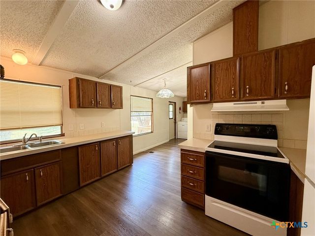 786 Potthast Drive, New Braunfels, TX 78130