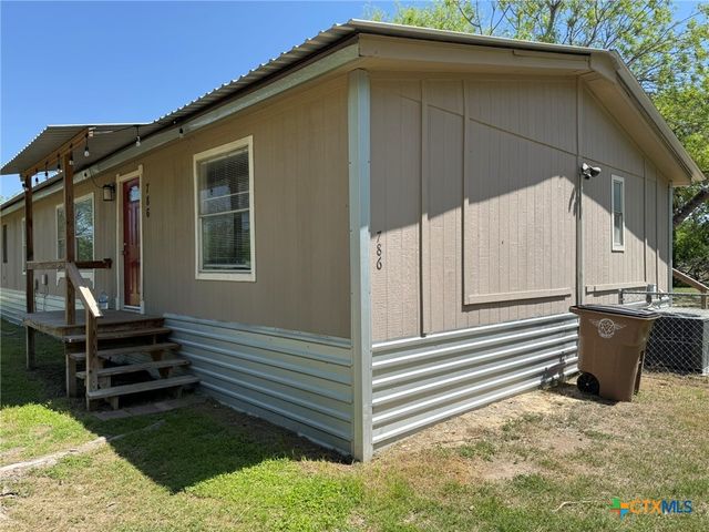 786 Potthast Drive, New Braunfels, TX 78130