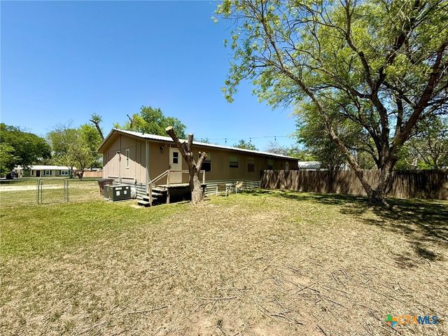 786 Potthast Drive, New Braunfels, TX 78130