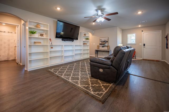 10921 Lori Kaye Drive, North Little Rock, AR 72113