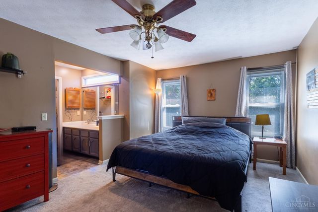 932 Tarragon Lane, Miami Twp, OH 45150