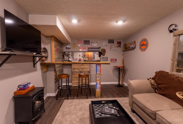 932 Tarragon Lane, Miami Twp, OH 45150