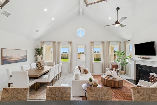 12007 Upper Meadows Avenue, Mont Belvieu, TX 77535