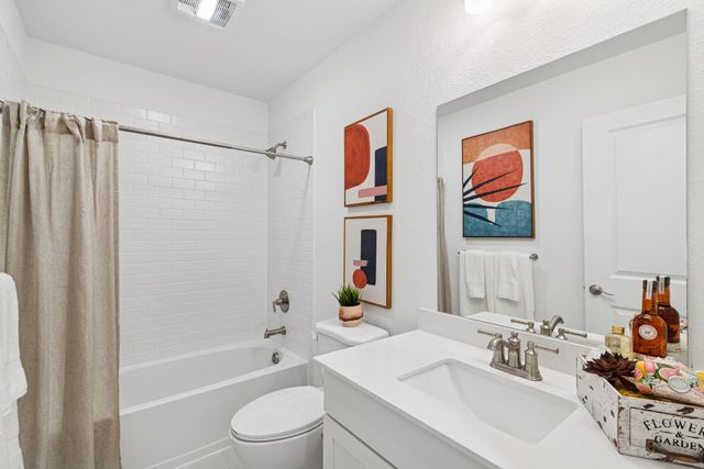 12007 Upper Meadows Avenue, Mont Belvieu, TX 77535