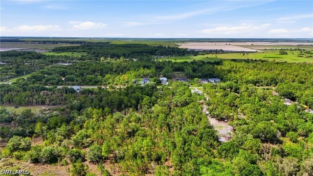 xxx 72nd AVE NE, Naples, FL 34120