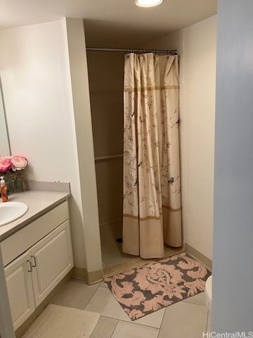 1314 Kalakaua Avenue 1202, Honolulu, HI 96826