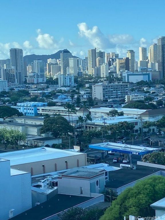 1314 Kalakaua Avenue 1202, Honolulu, HI 96826