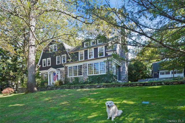 534 Pelham Manor Road, Pelham, NY 10803