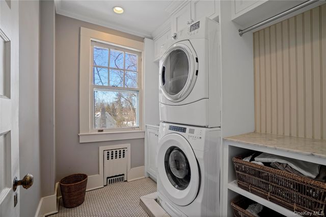 534 Pelham Manor Road, Pelham, NY 10803