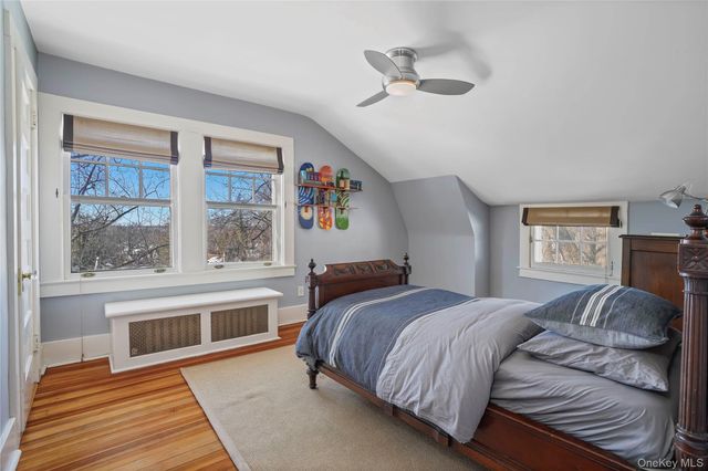 534 Pelham Manor Road, Pelham, NY 10803