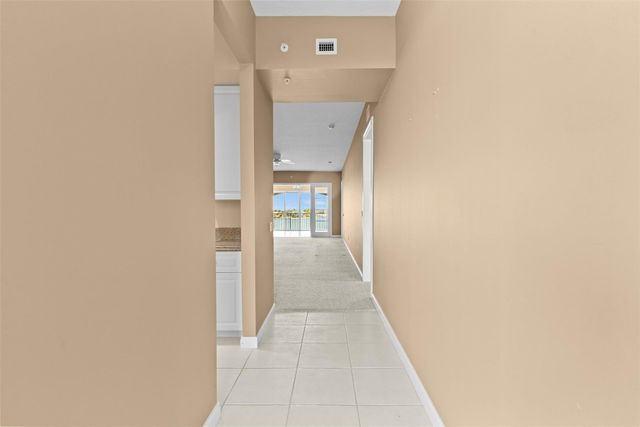 20 Harbour Isle Drive PH02, Hutchinson Island, FL 34949