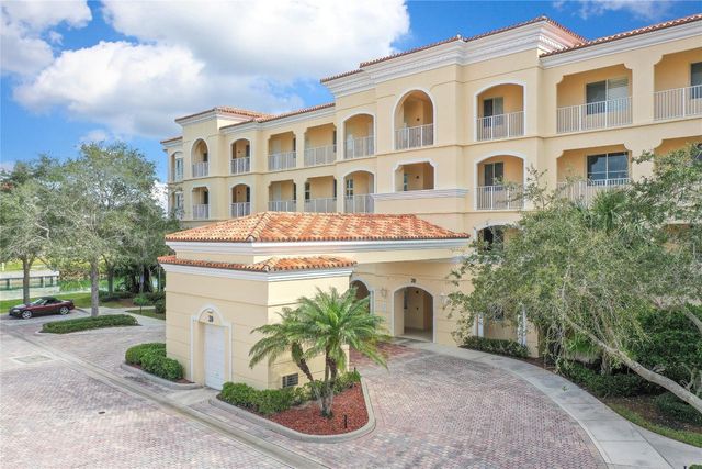 20 Harbour Isle Drive PH02, Hutchinson Island, FL 34949