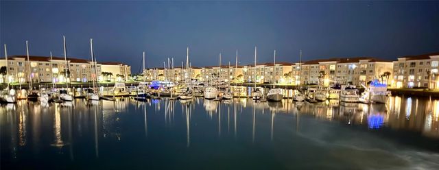 20 Harbour Isle Drive PH02, Hutchinson Island, FL 34949