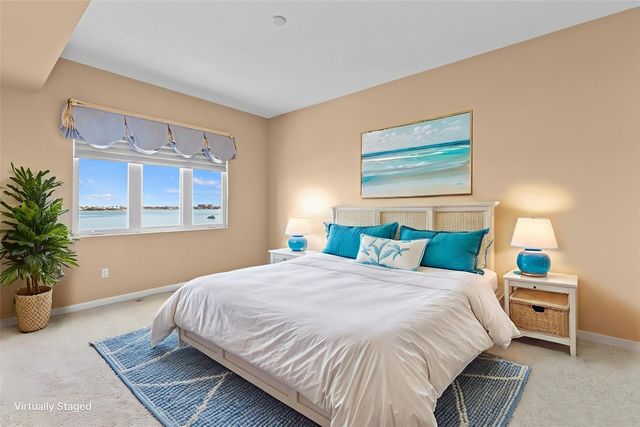 20 Harbour Isle Drive PH02, Hutchinson Island, FL 34949