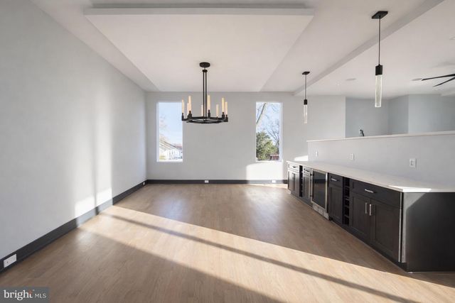 2613 BEACON HILL RD, Alexandria, VA 22306