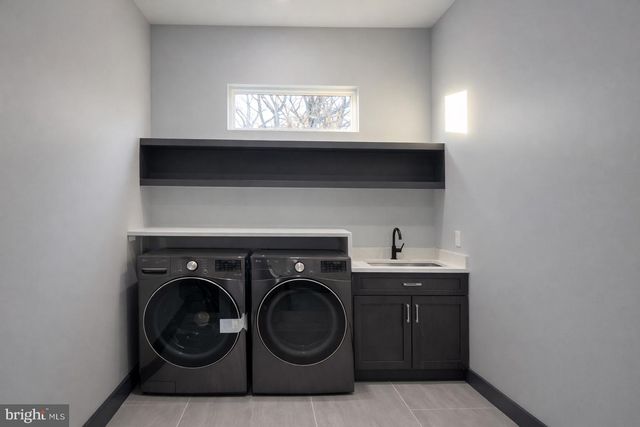 2613 BEACON HILL RD, Alexandria, VA 22306