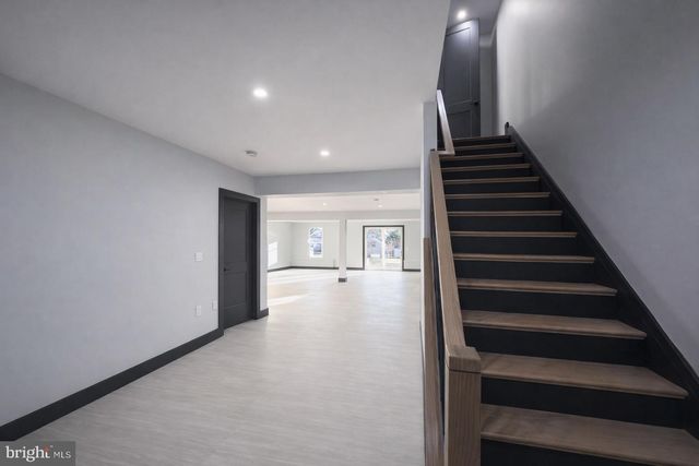 2613 BEACON HILL RD, Alexandria, VA 22306