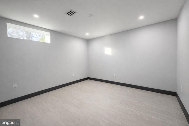 2613 BEACON HILL RD, Alexandria, VA 22306