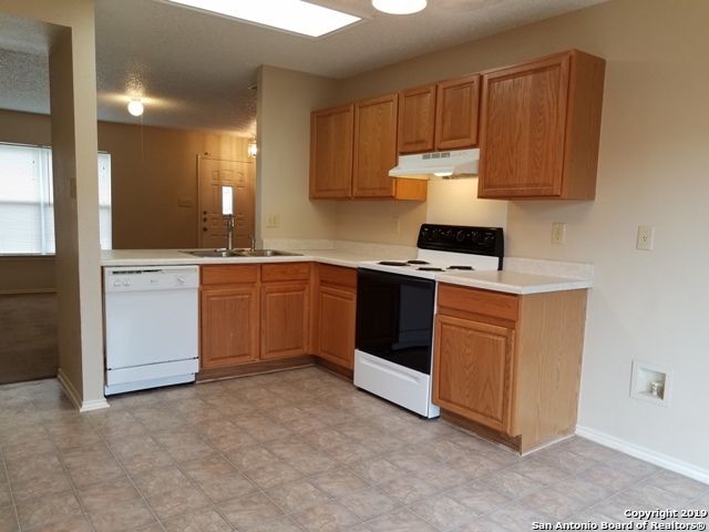 39 weathering, San Antonio, TX 78238