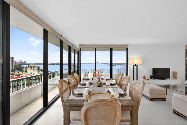 5540 N Ocean Drive 14b, Singer Island, FL 33404