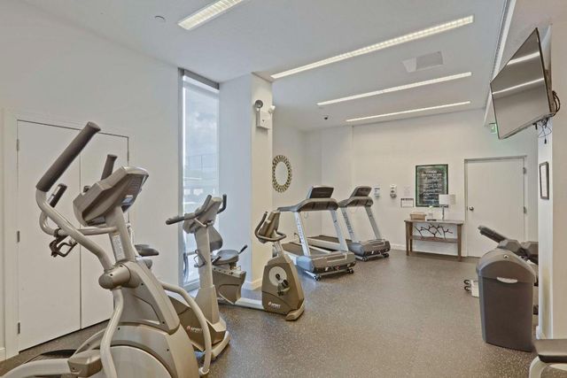 5540 N Ocean Drive 14b, Singer Island, FL 33404