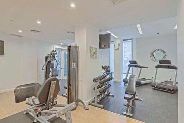 5540 N Ocean Drive 14b, Singer Island, FL 33404