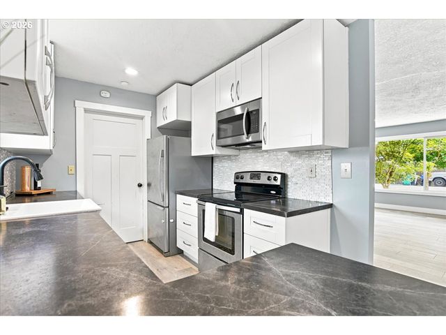 10308 Ne MANOR Dr, Vancouver, WA 98686