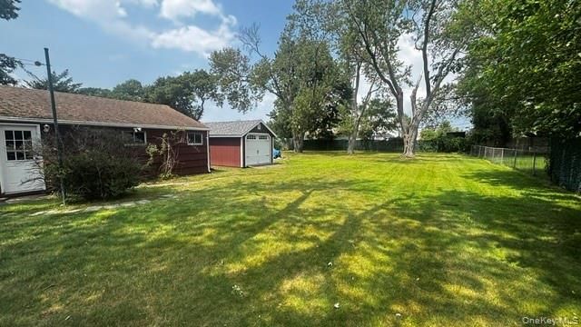 59 FARMERS Avenue, Lindenhurst, NY 11757