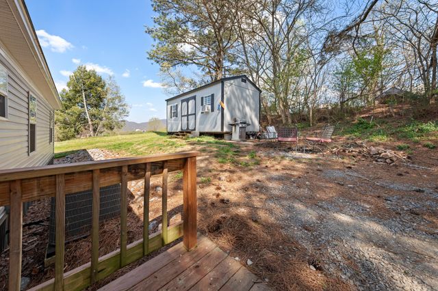 125 Hailey Ave, Carthage, TN 37030