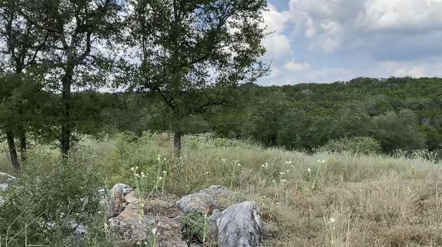 1173 Hilltop RDG, New Braunfels, TX 78132