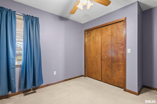 3005 Sutherland Road, Springfield, IL 62702