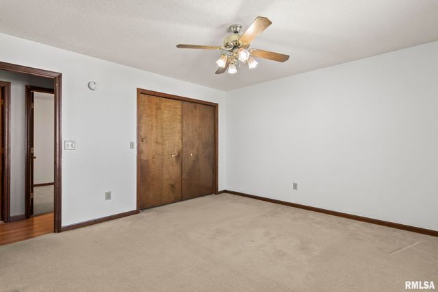 3005 Sutherland Road, Springfield, IL 62702