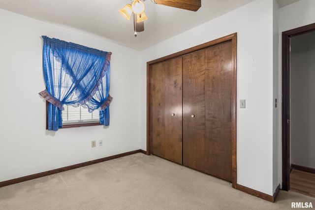 3005 Sutherland Road, Springfield, IL 62702