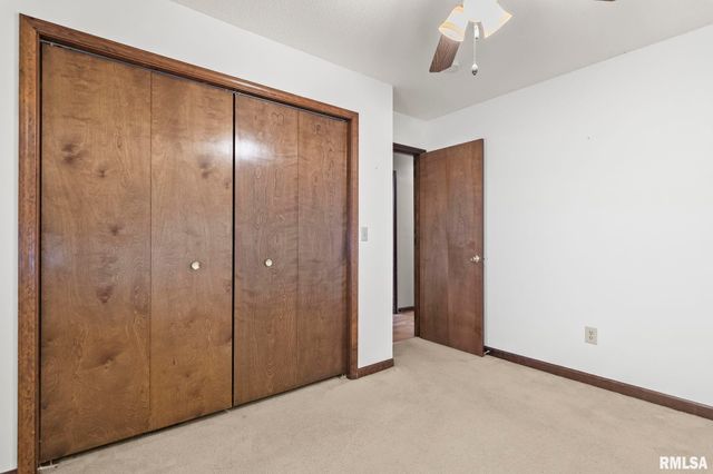 3005 Sutherland Road, Springfield, IL 62702